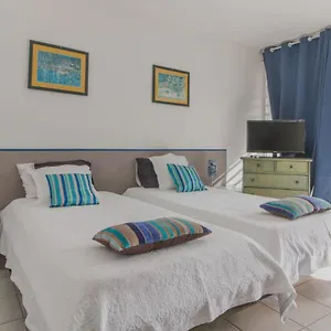 Un Pied-à-terre Face à La Marina Appartement